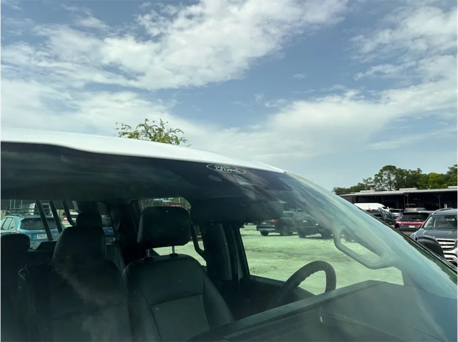Ford F-250 photo 11