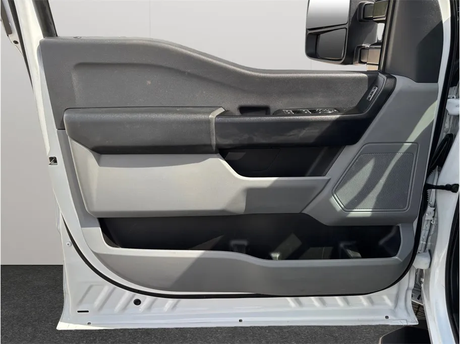 Ford F-250 photo 20