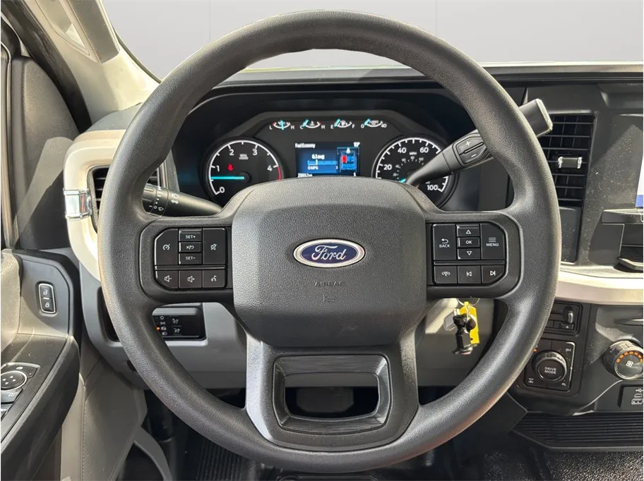 Ford F-250 photo 23
