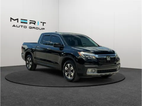 Black 2017 Honda Ridgeline RTL-E Pickup 4D 5 ft for sale in Jacksonville, FL