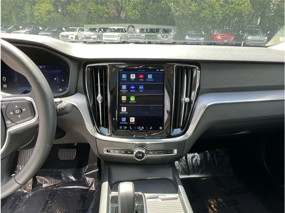 Volvo S60 photo 44