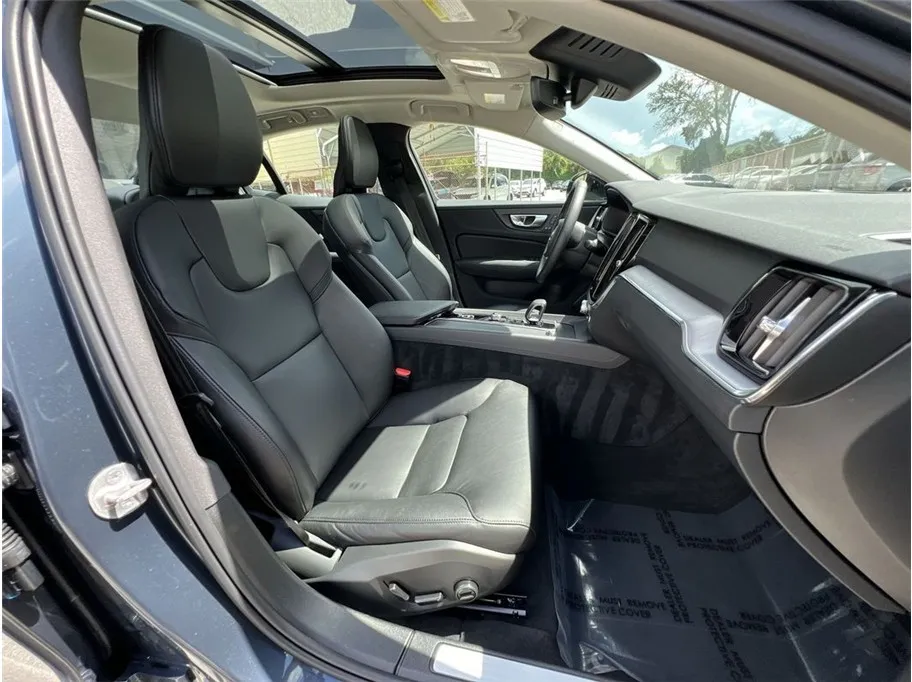 Volvo S60 photo 50