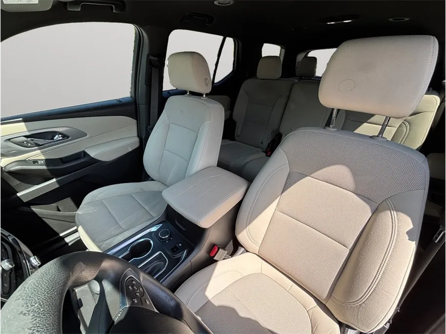 Chevrolet Traverse photo 17