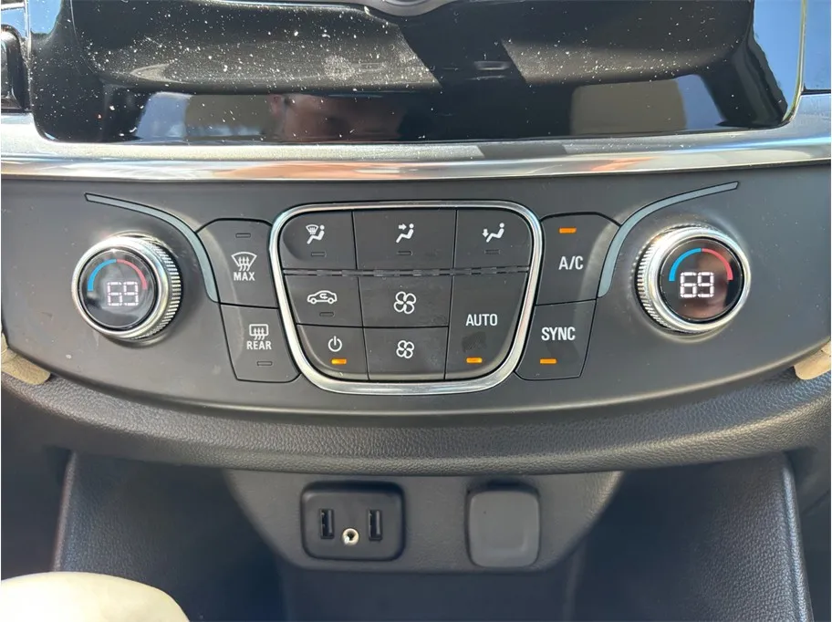 Chevrolet Traverse photo 28