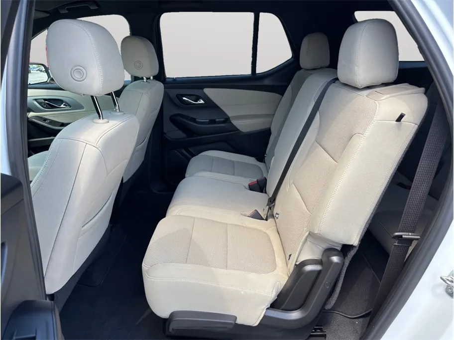 Chevrolet Traverse photo 34