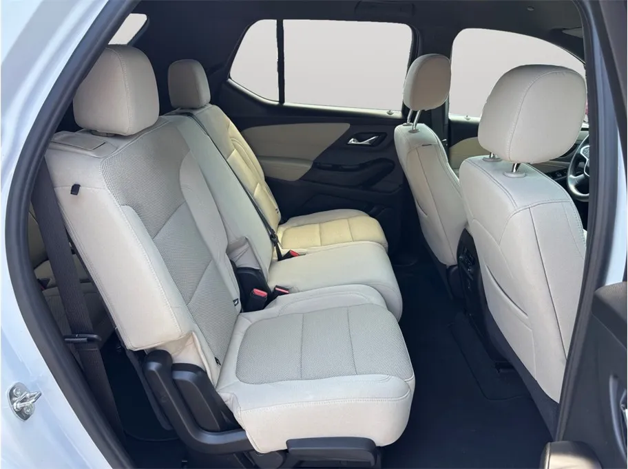 Chevrolet Traverse photo 40