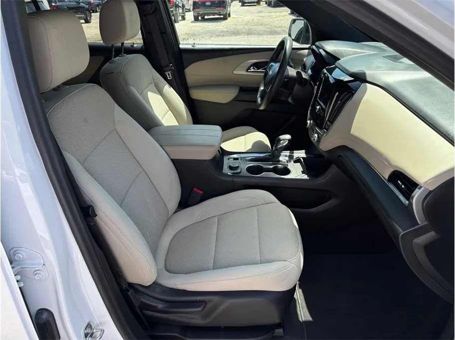 Chevrolet Traverse photo 41