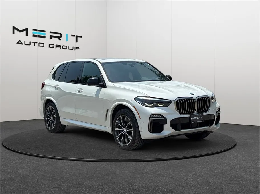 White 2020 BMW X5 M50i Sport Utility 4D for sale in Jacksonville, FL