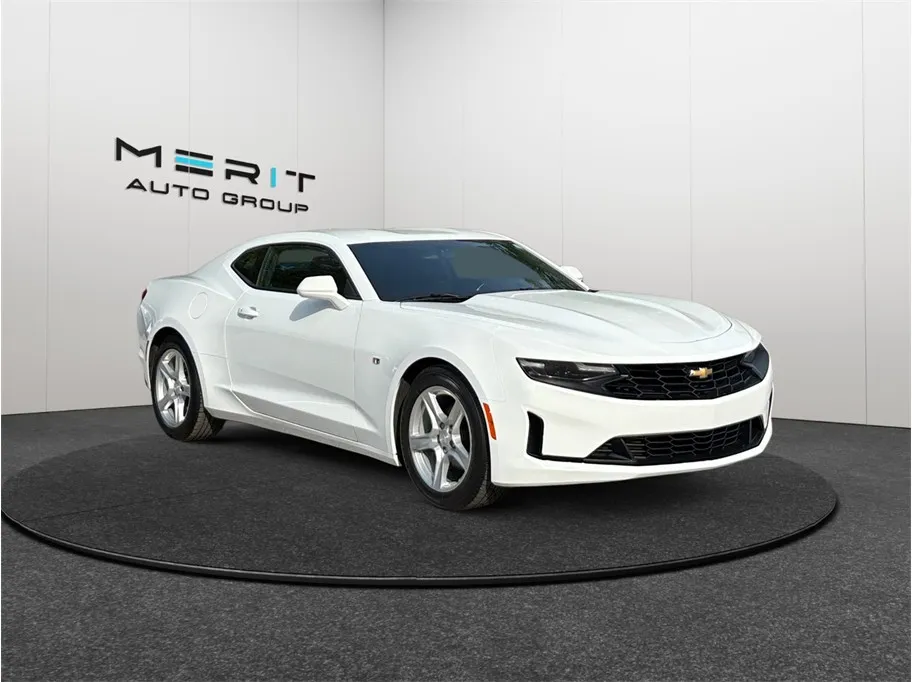 White 2023 Chevrolet Camaro LT Coupe 2D for sale in Jacksonville, FL