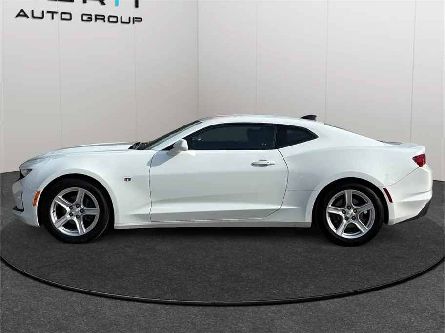 Chevrolet Camaro photo 5