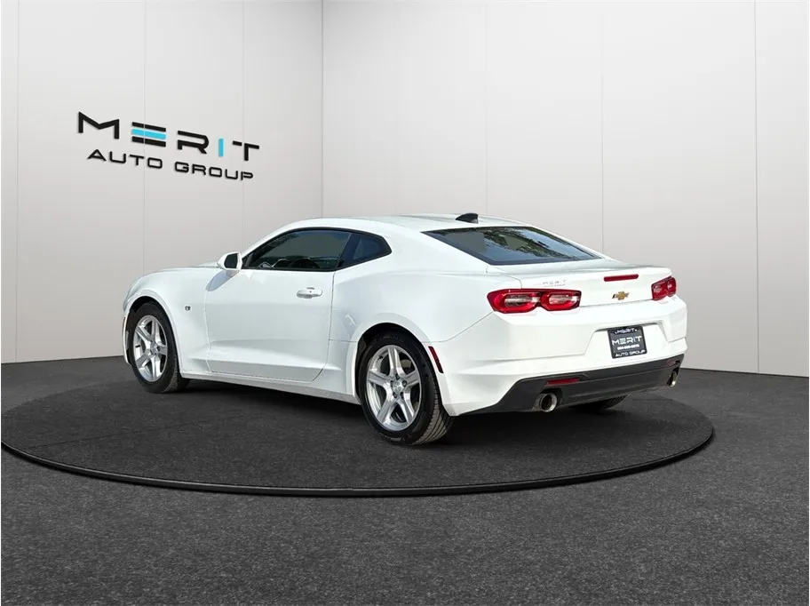 Chevrolet Camaro photo 7