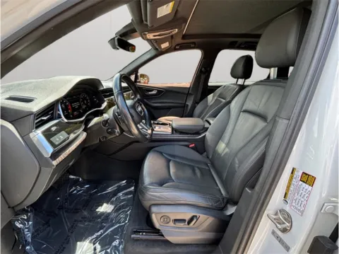 Photos of 2021 Audi Q7 55 TFSI Premium Sport Utility 4D for sale in Jacksonville, FL at Merit Auto Group Atlantic