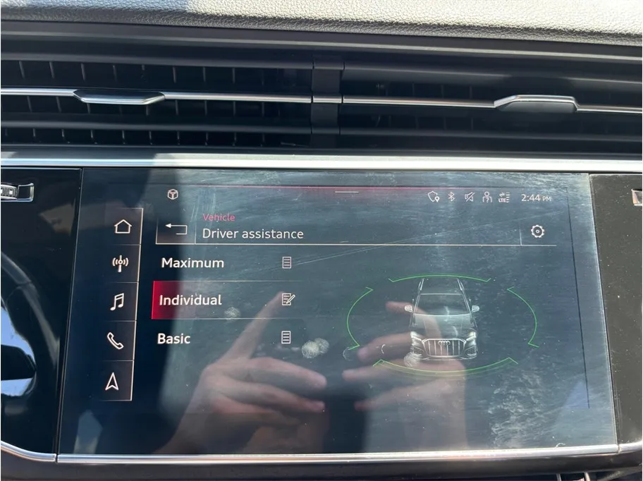 Audi Q7 photo 31