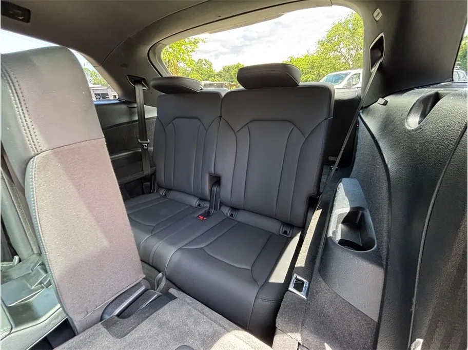 Audi Q7 photo 40