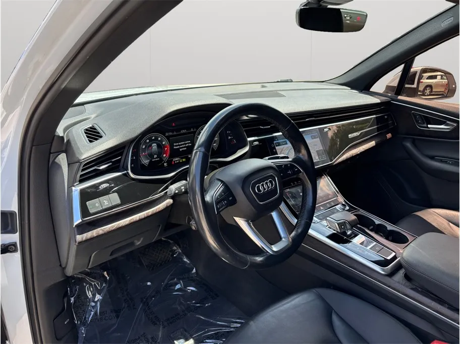Audi Q7 photo 6