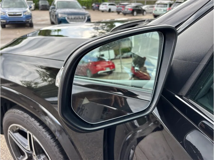 Mercedes-Benz GLS photo 19