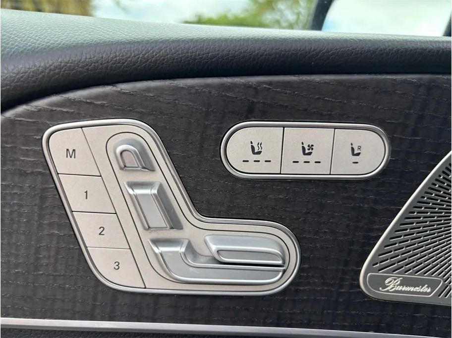 Mercedes-Benz GLS photo 21