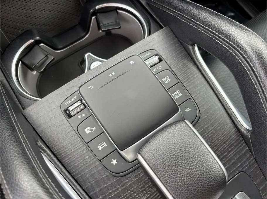 Mercedes-Benz GLS photo 36