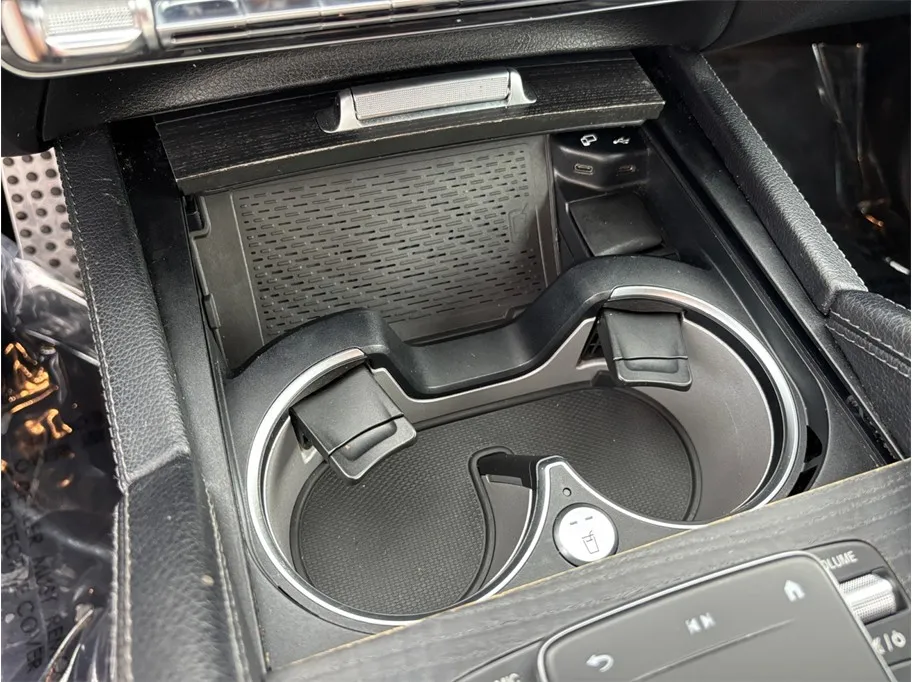 Mercedes-Benz GLS photo 37