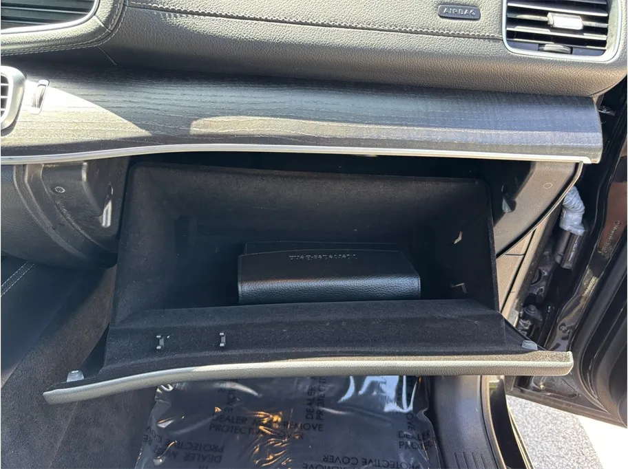 Mercedes-Benz GLS photo 49