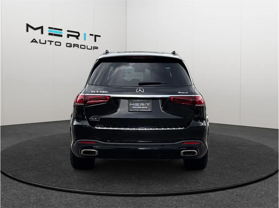 Mercedes-Benz GLS photo 8