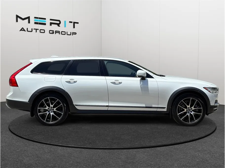 Volvo V90 photo 10