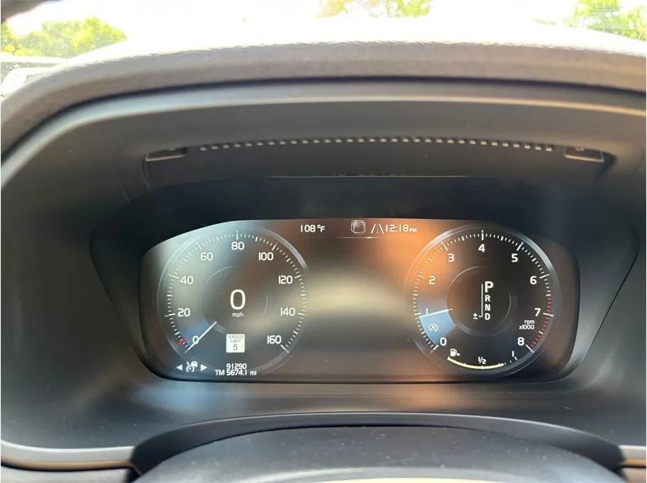 Volvo V90 photo 25