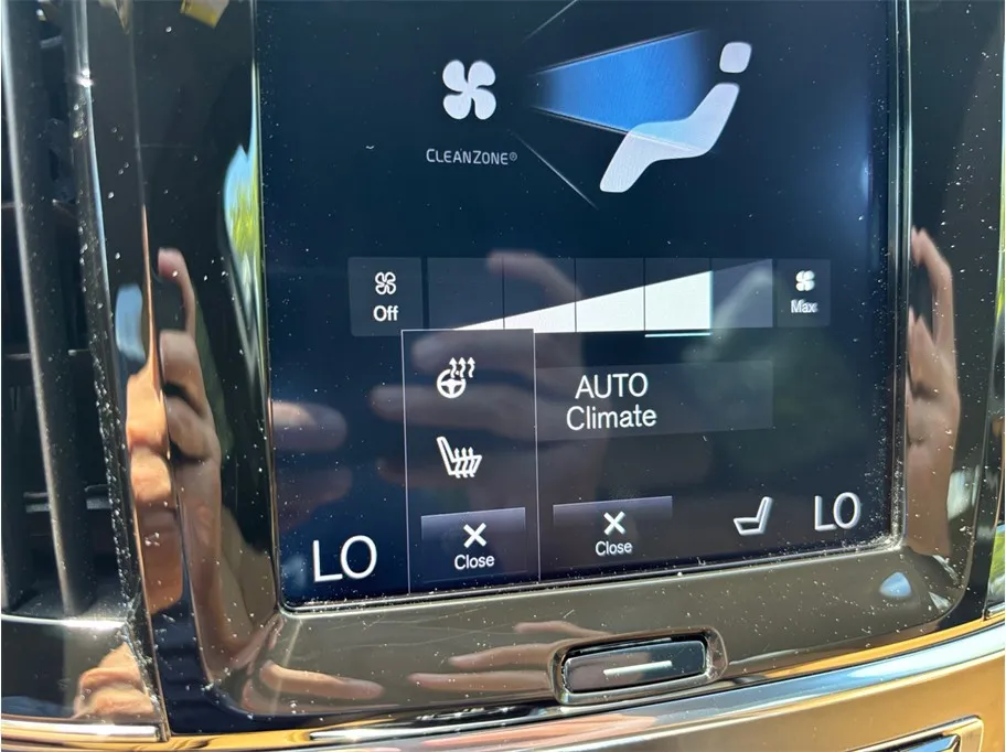 Volvo V90 photo 34