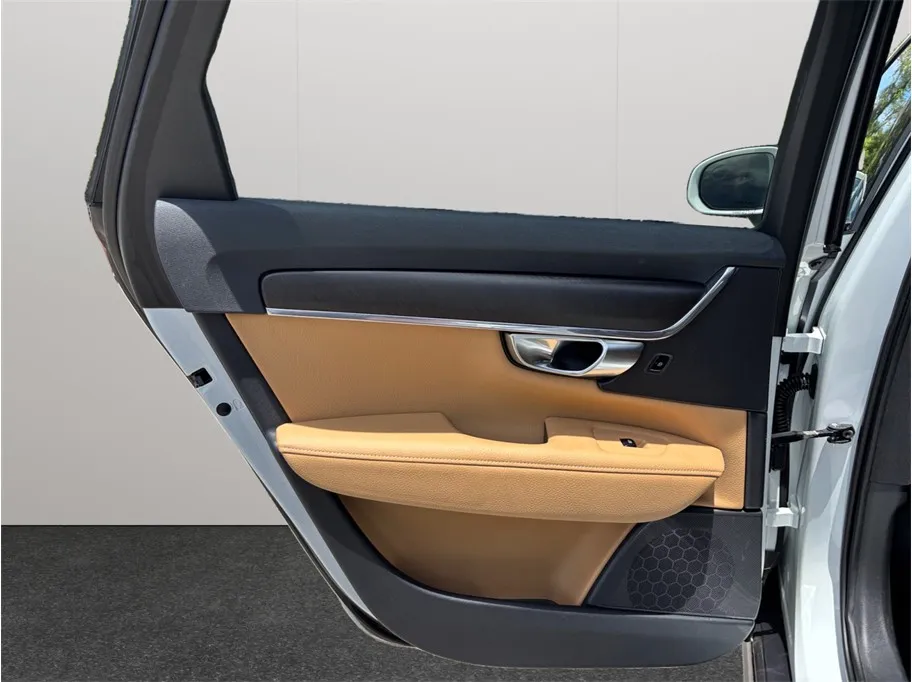 Volvo V90 photo 40