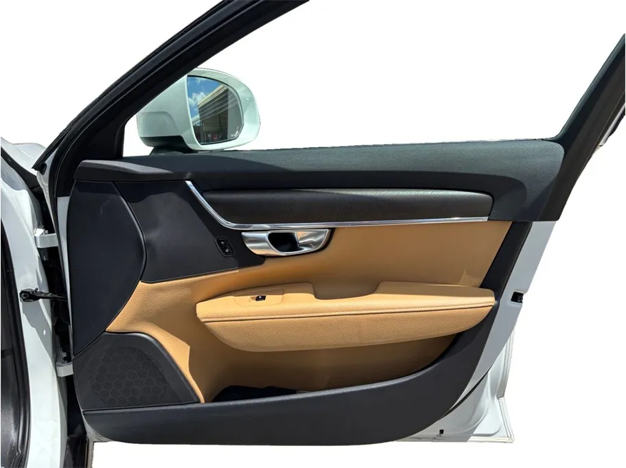 Volvo V90 photo 44