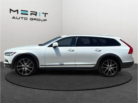 More photos of 2018 Volvo V90 T6 Cross Country Wagon 4D at Merit Auto Group Atlantic, FL