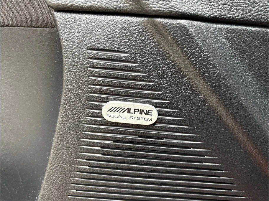 Dodge Challenger photo 21