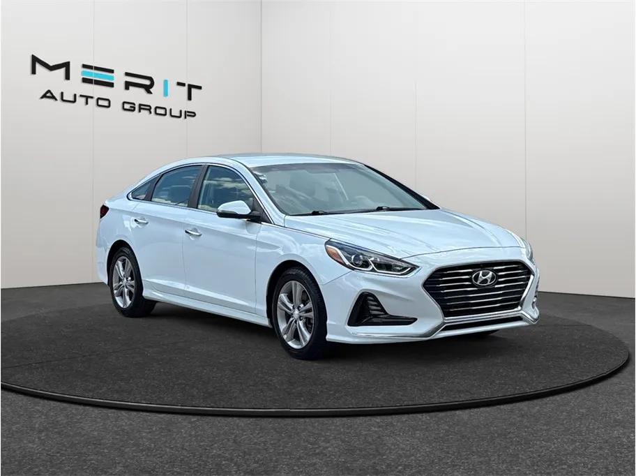 White 2018 Hyundai Sonata SEL Sedan 4D for sale in Jacksonville, FL