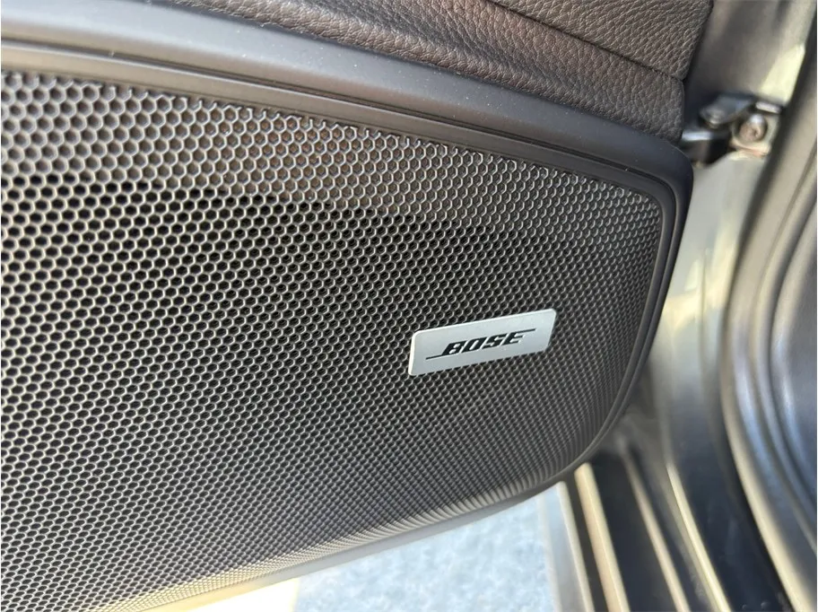 Porsche Panamera photo 23