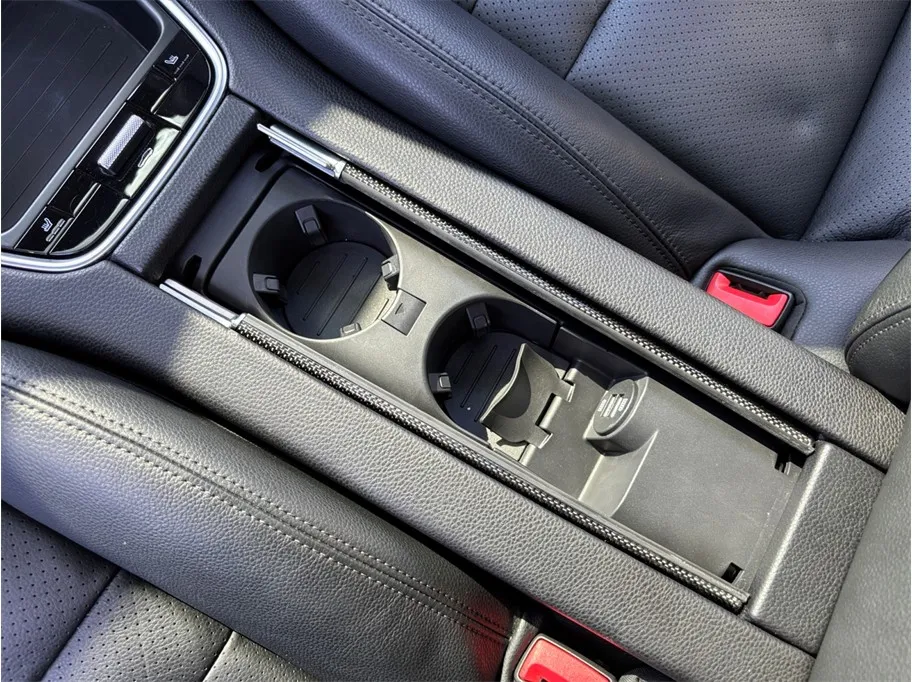 Porsche Panamera photo 43