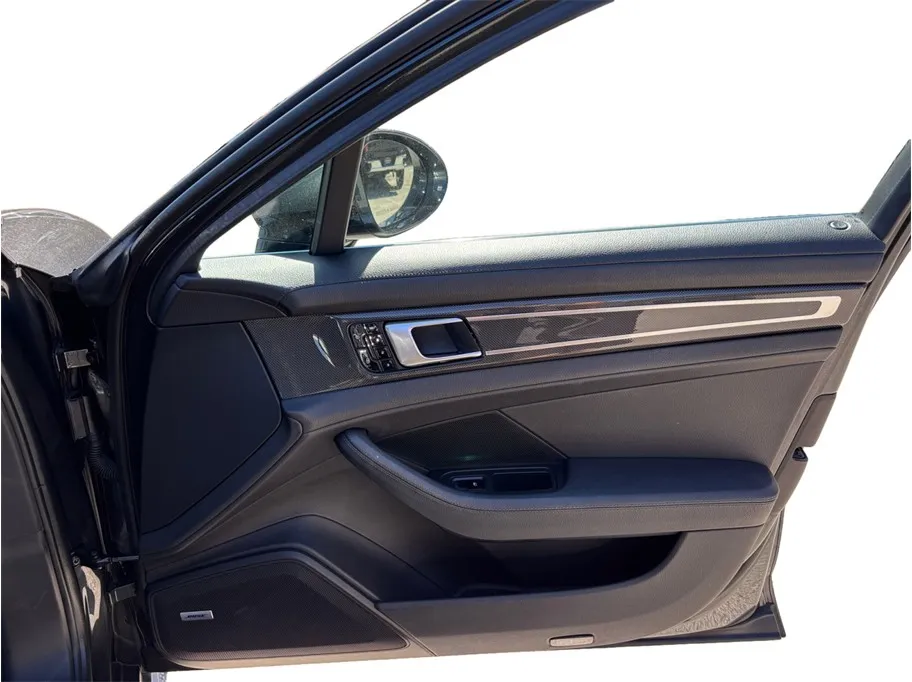 Porsche Panamera photo 47