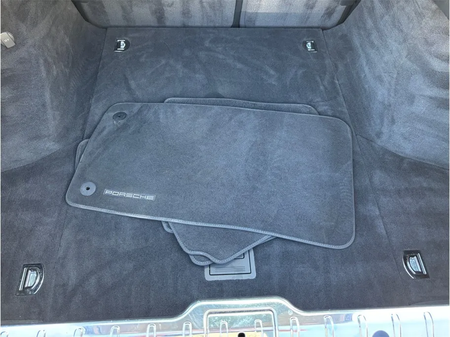 Porsche Panamera photo 52