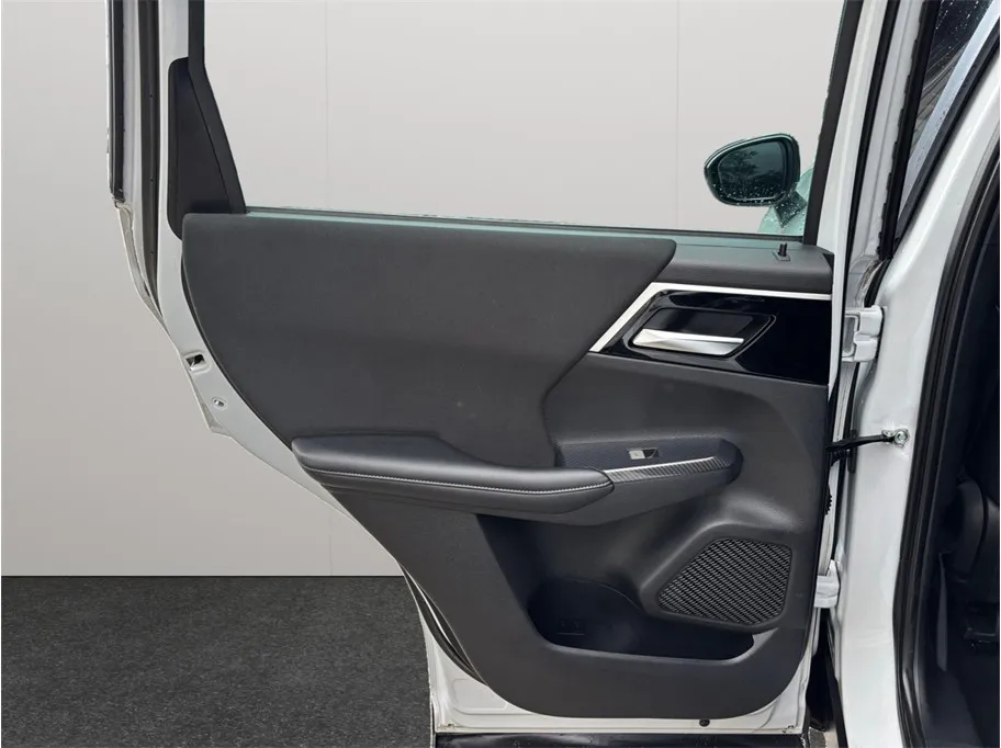 Mitsubishi Outlander photo 31