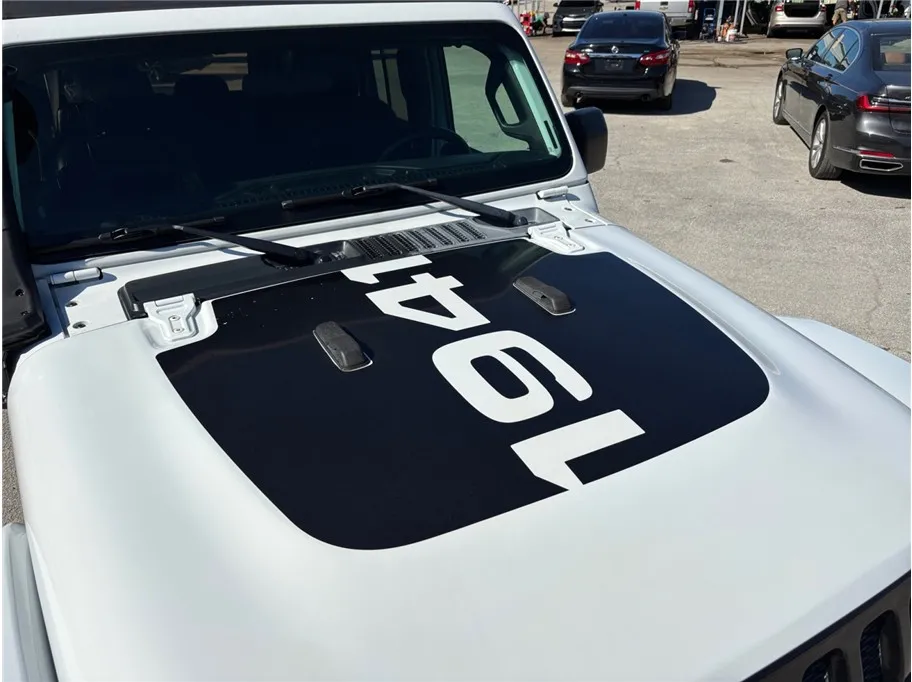 2021 Jeep Wrangler Unlimited Sahara Altitude - Photo 13
