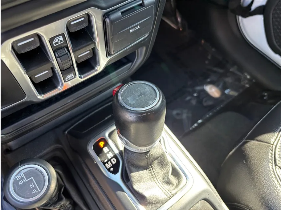 2021 Jeep Wrangler Unlimited Sahara Altitude - Photo 31