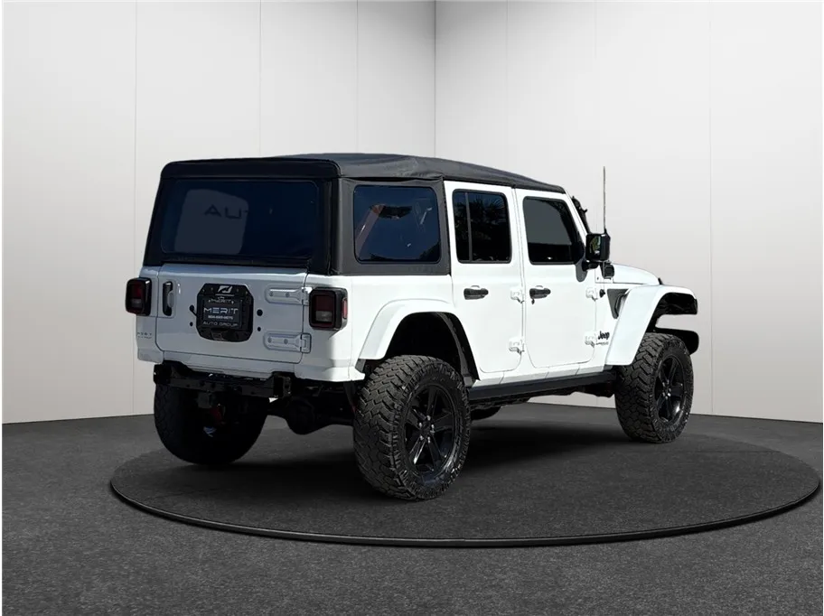 2021 Jeep Wrangler Unlimited Sahara Altitude - Photo 9