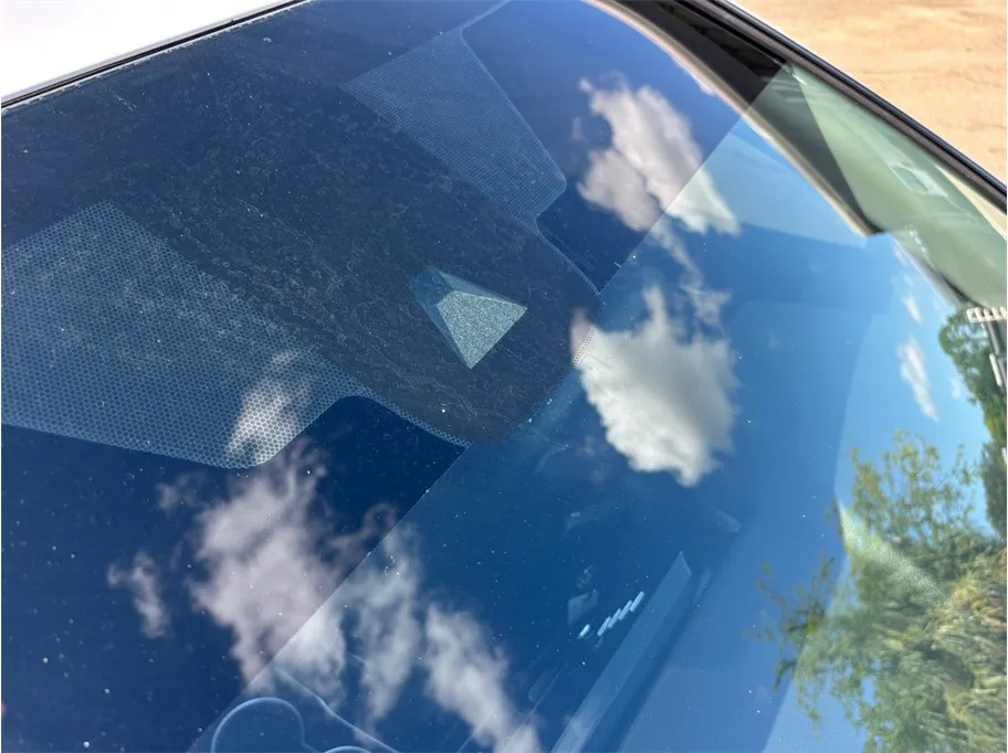 Toyota Camry photo 12