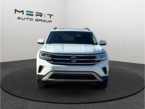 Another view of 2022 Volkswagen Atlas SE w/Tech Pkg Sport Utility 4D for sale in Jacksonville, FL at Merit Auto Group Atlantic