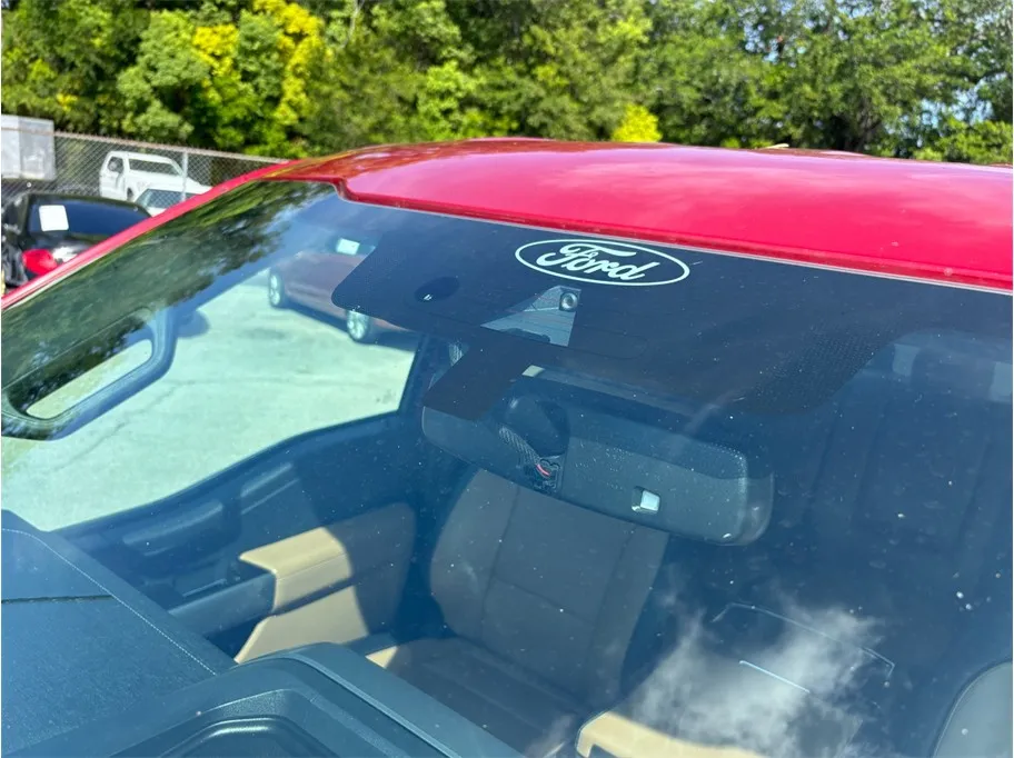 Ford F-150 photo 12