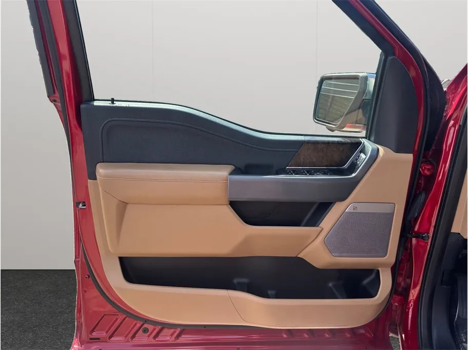 Ford F-150 photo 23