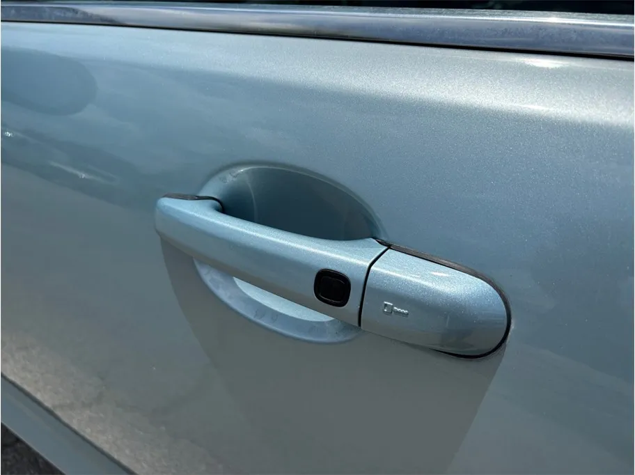 Jaguar XF photo 16
