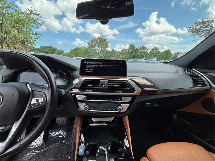 BMW X4 photo 11
