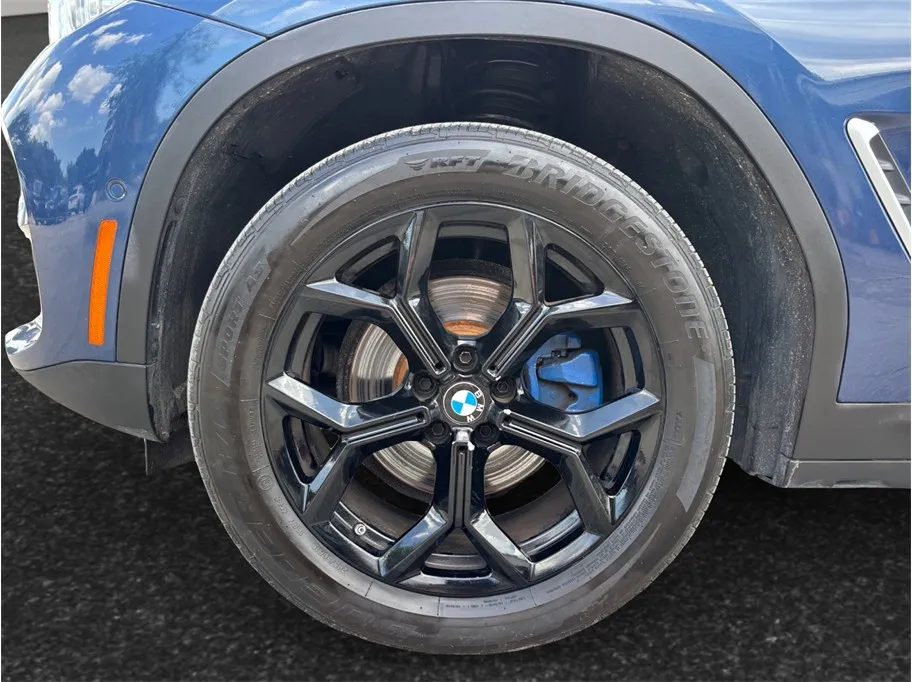 BMW X4 photo 13