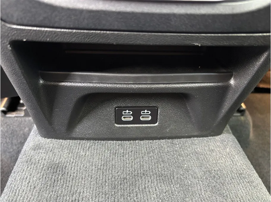 BMW X4 photo 43