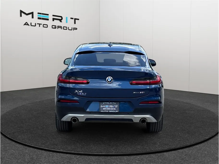 BMW X4 photo 8